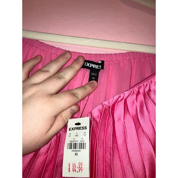 NWT Express poof sleeve light pink cropped top size XS - Picture 4 of 6